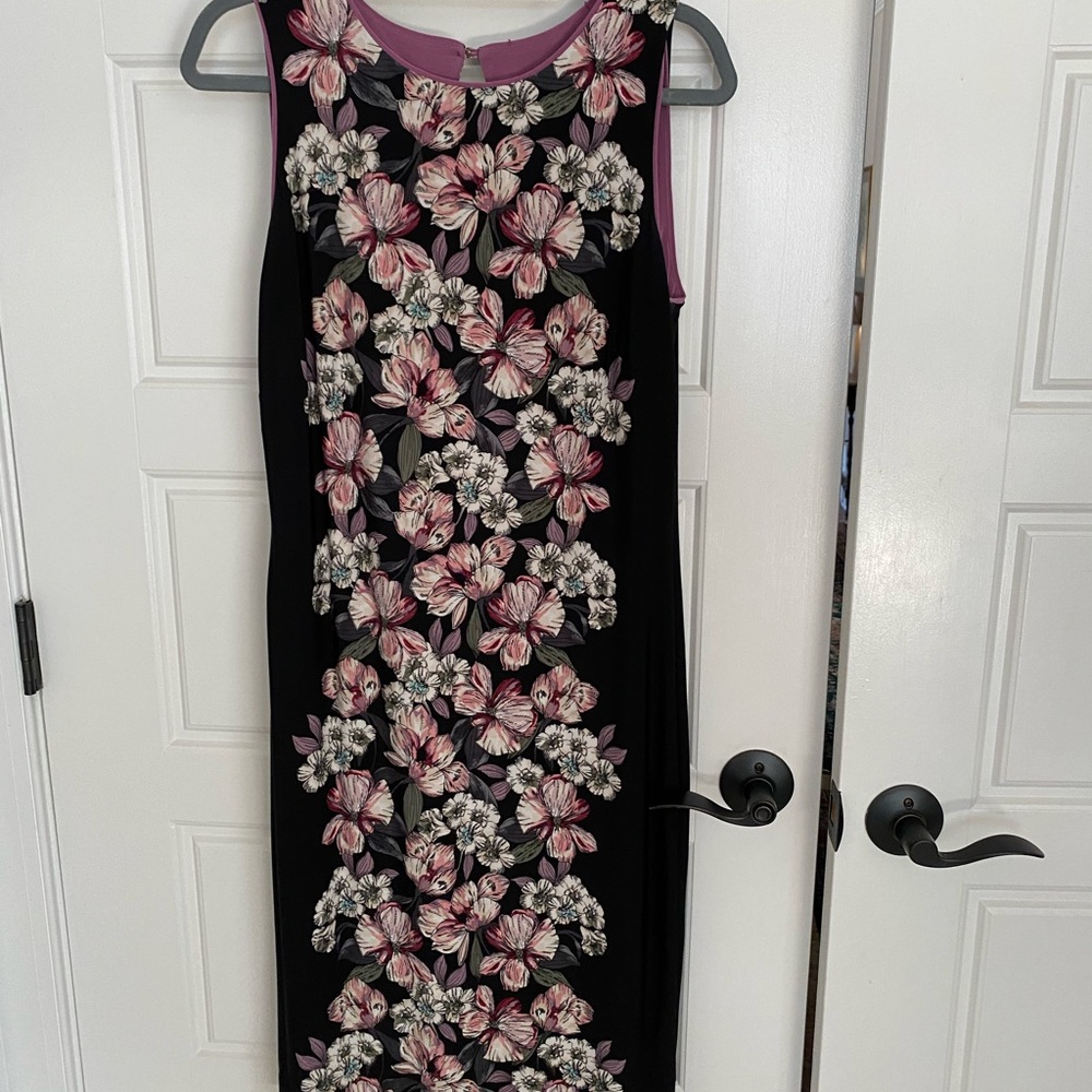 White House Black Market REVERSIBLE dress